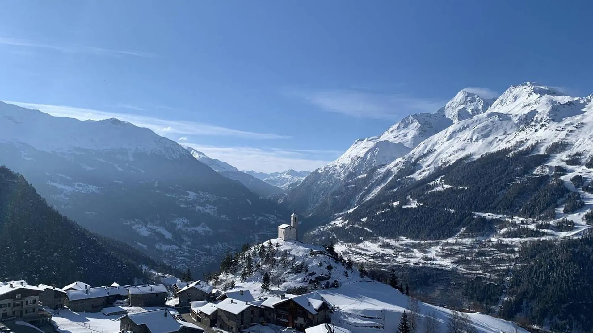 Charmant 2P Avec Parking, Balcon, Pres Des Pistes Et Commerces A Montvalezan - Fr-1-398-509 La Rosiere  Apartman La Rosiere (Savoie)