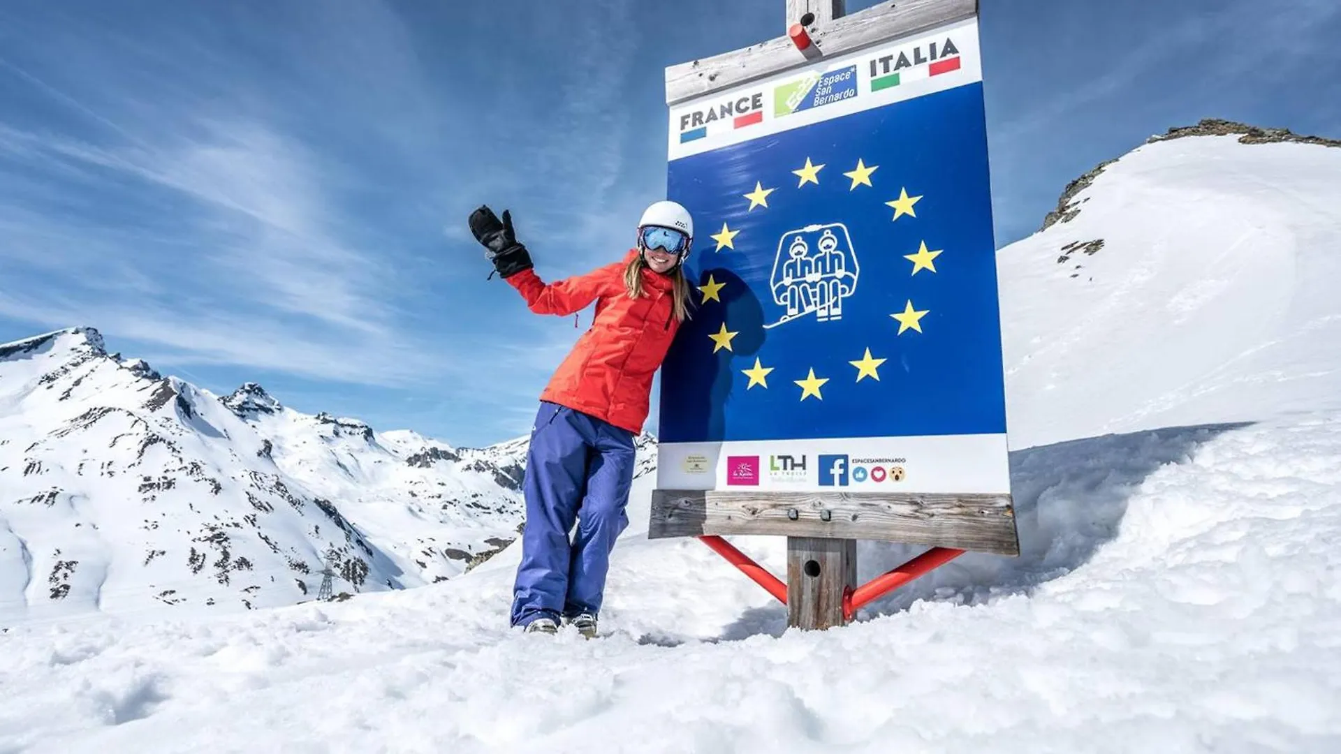Charmant 2P Avec Parking, Balcon, Pres Des Pistes Et Commerces A Montvalezan - Fr-1-398-509 La Rosiere  France
